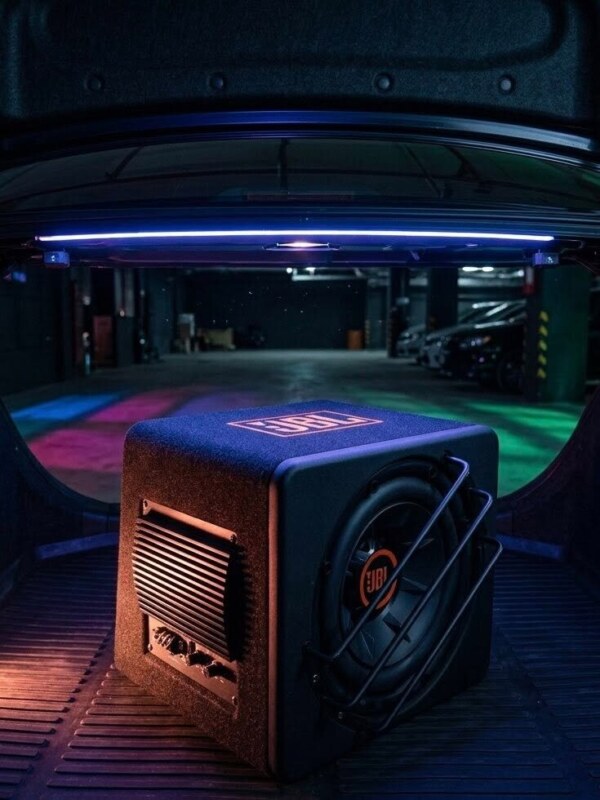 JBL 10 Inch 2800W Active Subwoofer – Powerful Extra Bass for Car